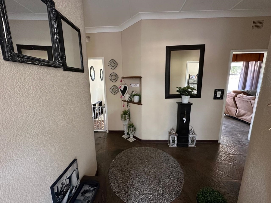 3 Bedroom Property for Sale in Wolmaransstad North West